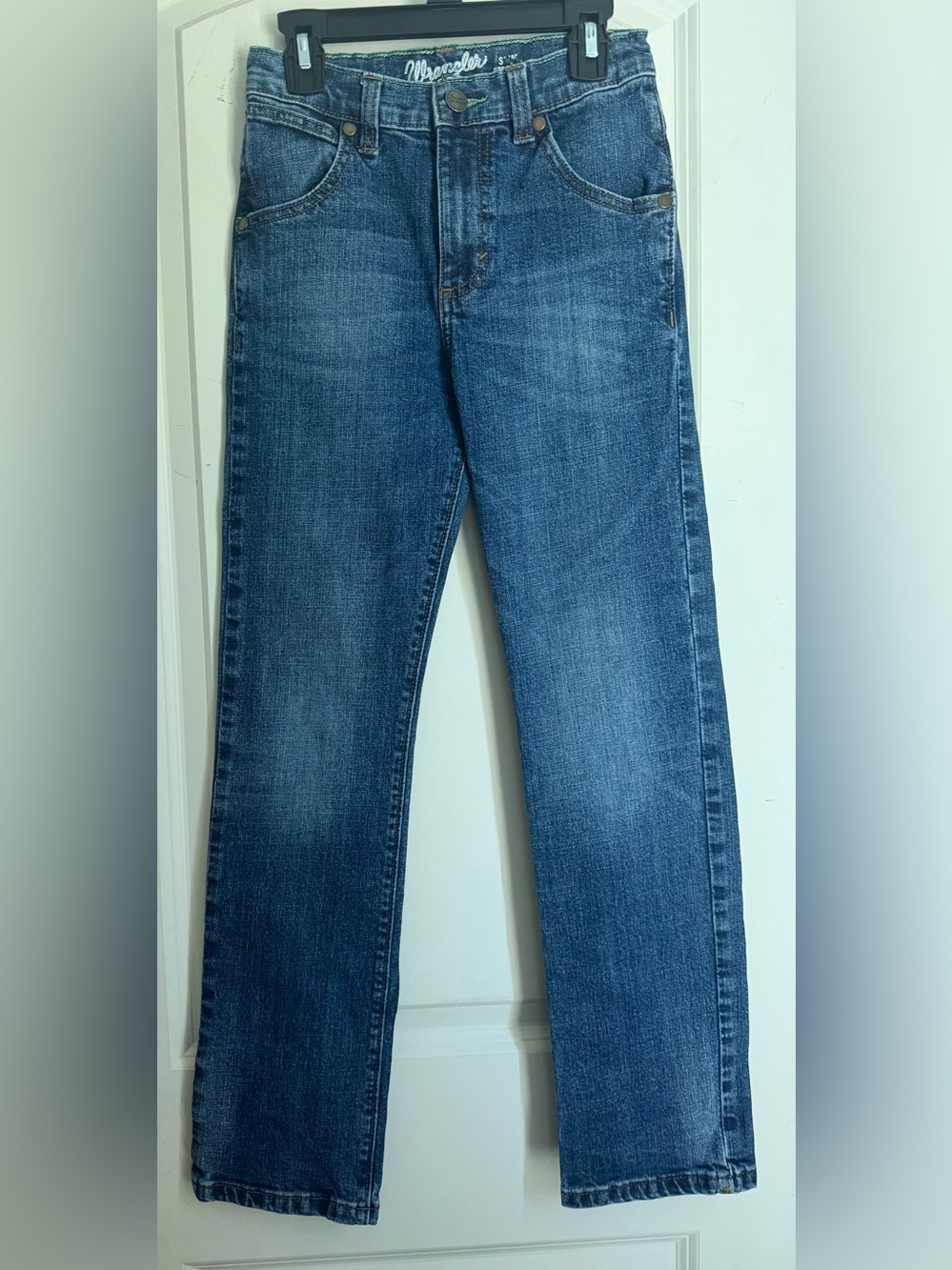 Wrangler retro boy’s slim Straight Jeans in Medium Blue Wash Sz 12 adjustable